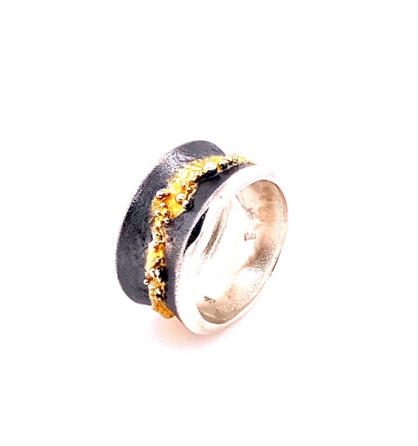 Ring aus Silber 925/000 mit  vergoldetem Ornament