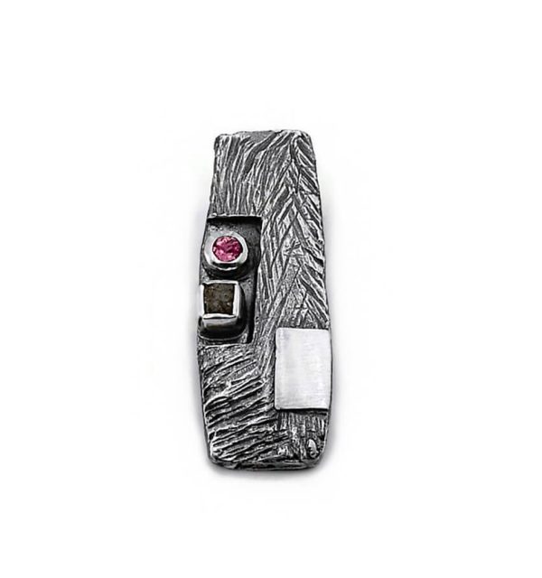 Anhänger von Eva Stone in Silber 925/000 oxidiert mit Turmalin und Rohdiamant